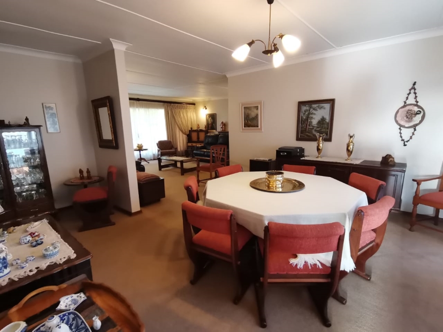 To Let 3 Bedroom Property for Rent in Panorama Free State
